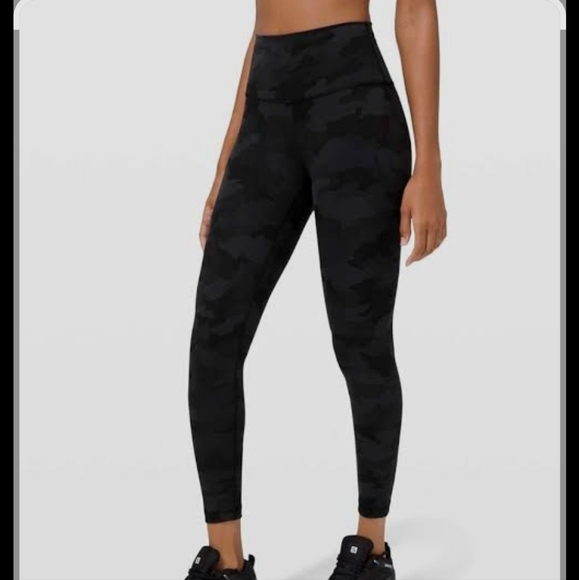 Lululemon Black Camouflage High-Waisted Leggings - Picture 1 of 12